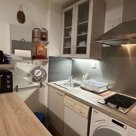 Appartement Duplex Calme Pres Des Commodites, - Fr-1-732-94 *