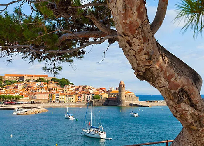 Duplex Calme Pres Des Commodites, - Fr-1-732-94